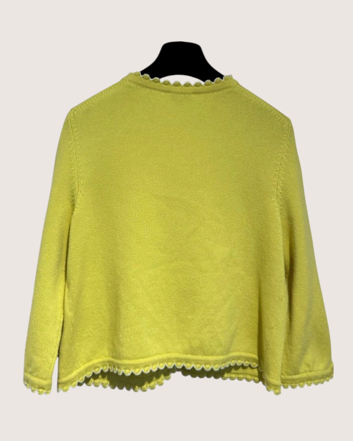 Chanel 25C Cashmere Scalloped Cardigan Yellow, Beige/Ecru FR 36