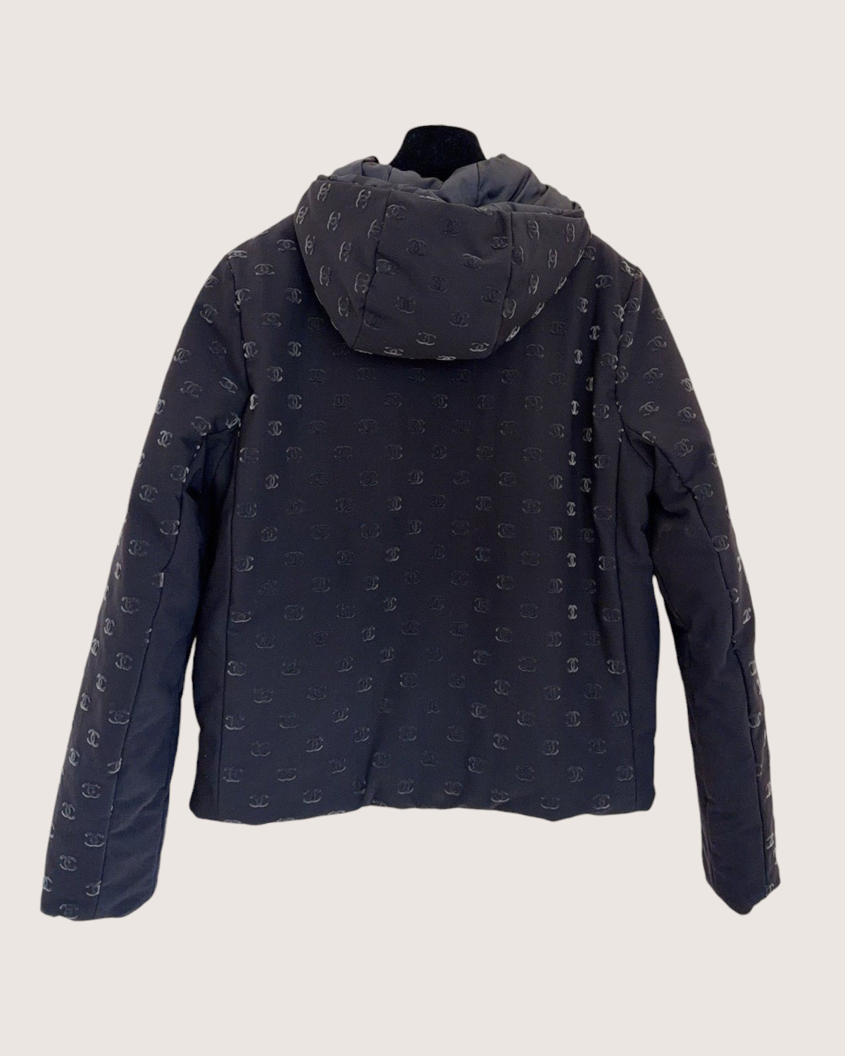 Chanel 22N Coco Neige CC Jacquard Hooded Jacket Black FR 36