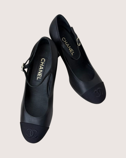 Chanel 23B Mary Jane Pumps Black EU 38