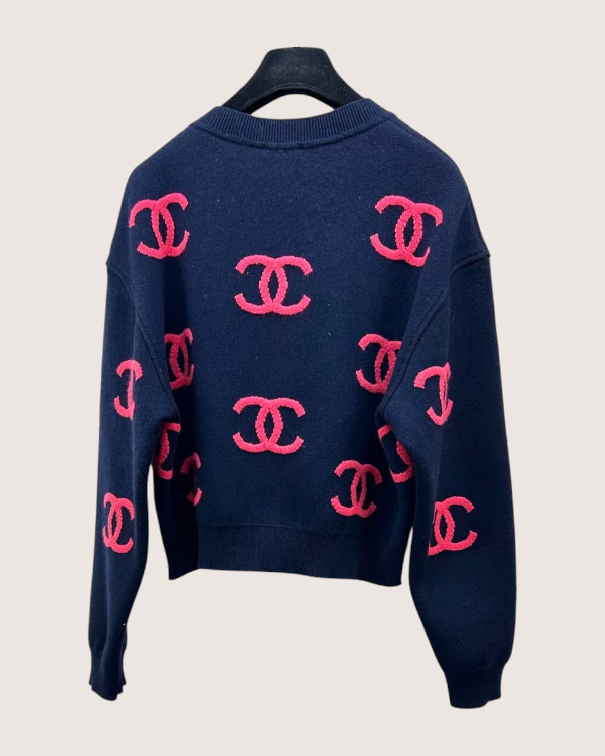 Chanel 21P CC Monogram Cashmere Sweater Navy, Pink FR 38