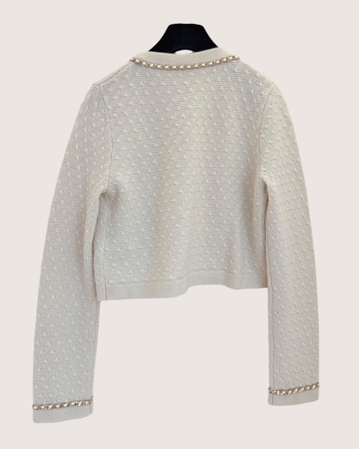 Chanel 23B Cashmere Chain-Trim Cardigan Beige/Ecru, Gold FR 34