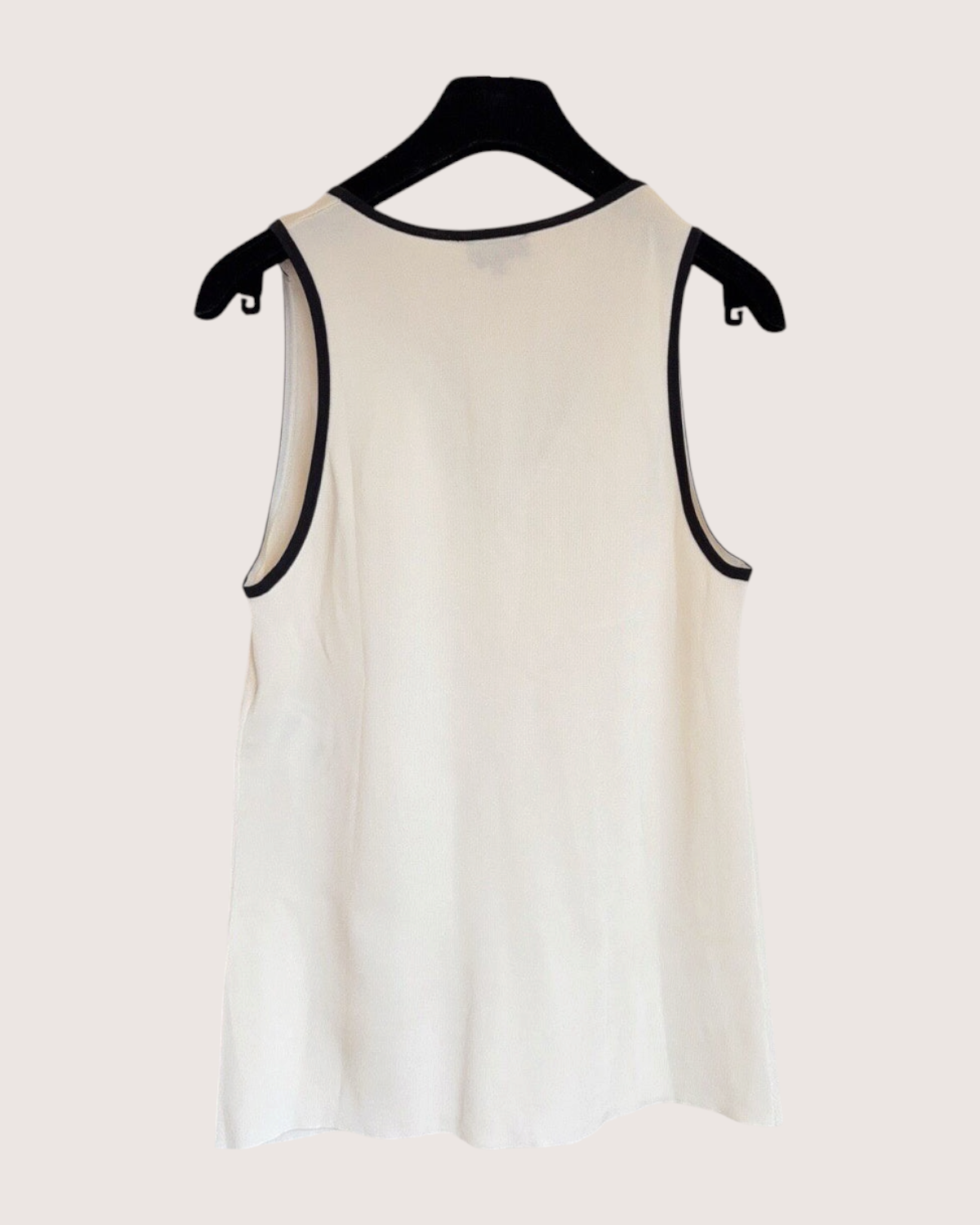 Chanel 26S Contrast-Trim V-Neck Top White, Black FR 34