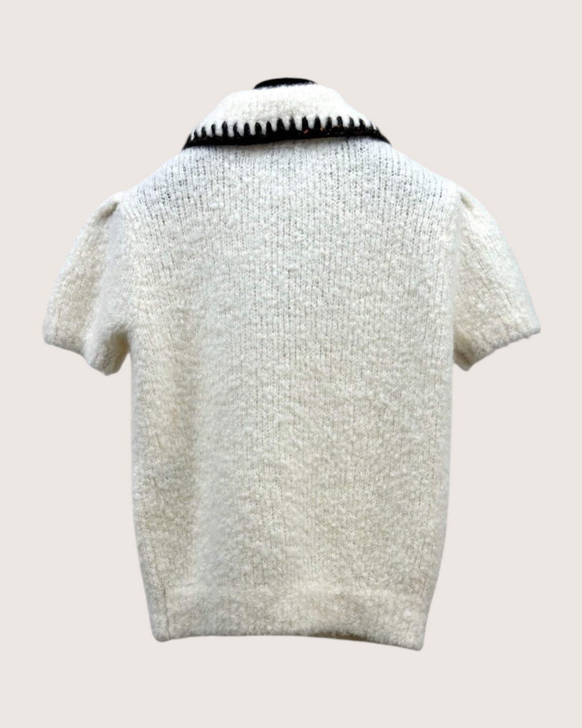 Chanel 25N Coco Neige Cashmere Bow Collar Ski Top White, Black FR 36