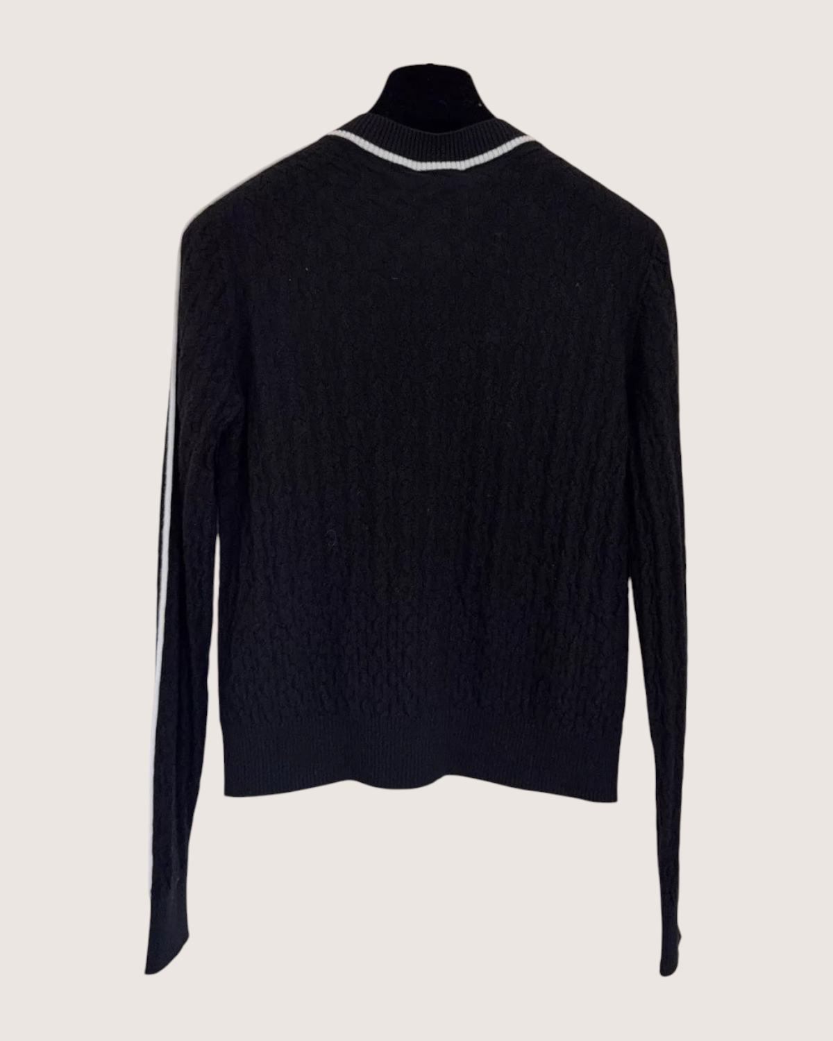Chanel 23K Cashmere Cardigan - view 2