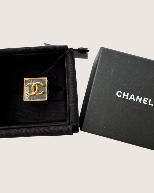Chanel 23S Clear Acrylic CC Ring - Gold, White, view 2
