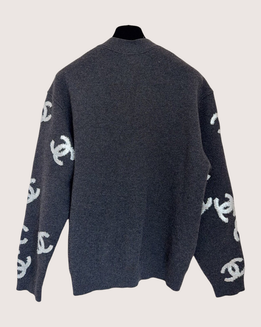 Chanel 22A Cashmere CC Cardigan Grey, Silver FR 42