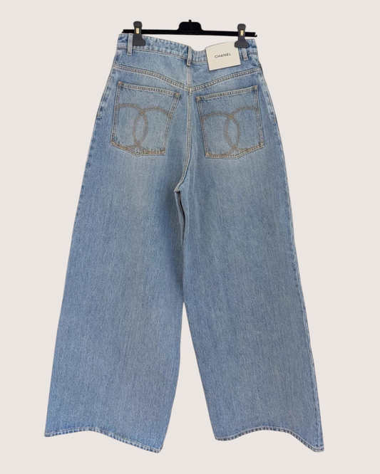 Chanel 26A Denim Wide-Leg Jeans - Blue, view 2