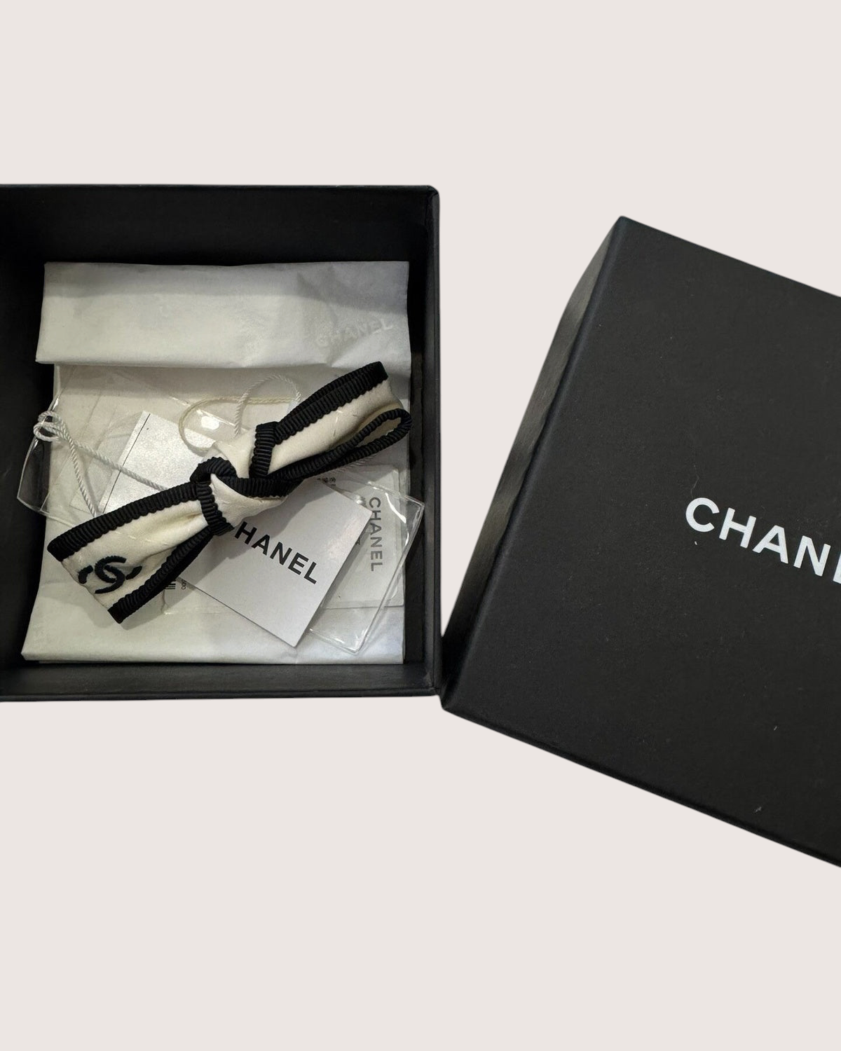 Chanel 24P Bow Logo CC Hair Accessory Black One Size