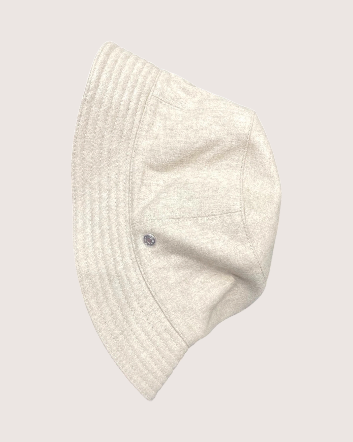 Hermès Cashmere Bucket Hat Beige/Ecru FR 36