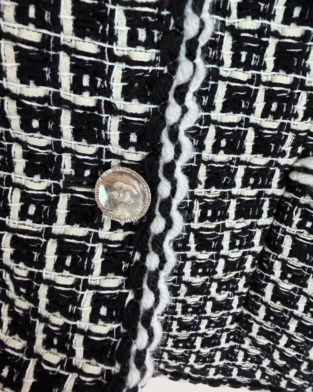 Chanel 25C Four-Pocket Tweed Jacket Black, White FR 40