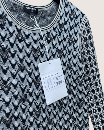 Chanel 21A Cashmere Sequin Chevron Sweater Grey, Black, White FR 34