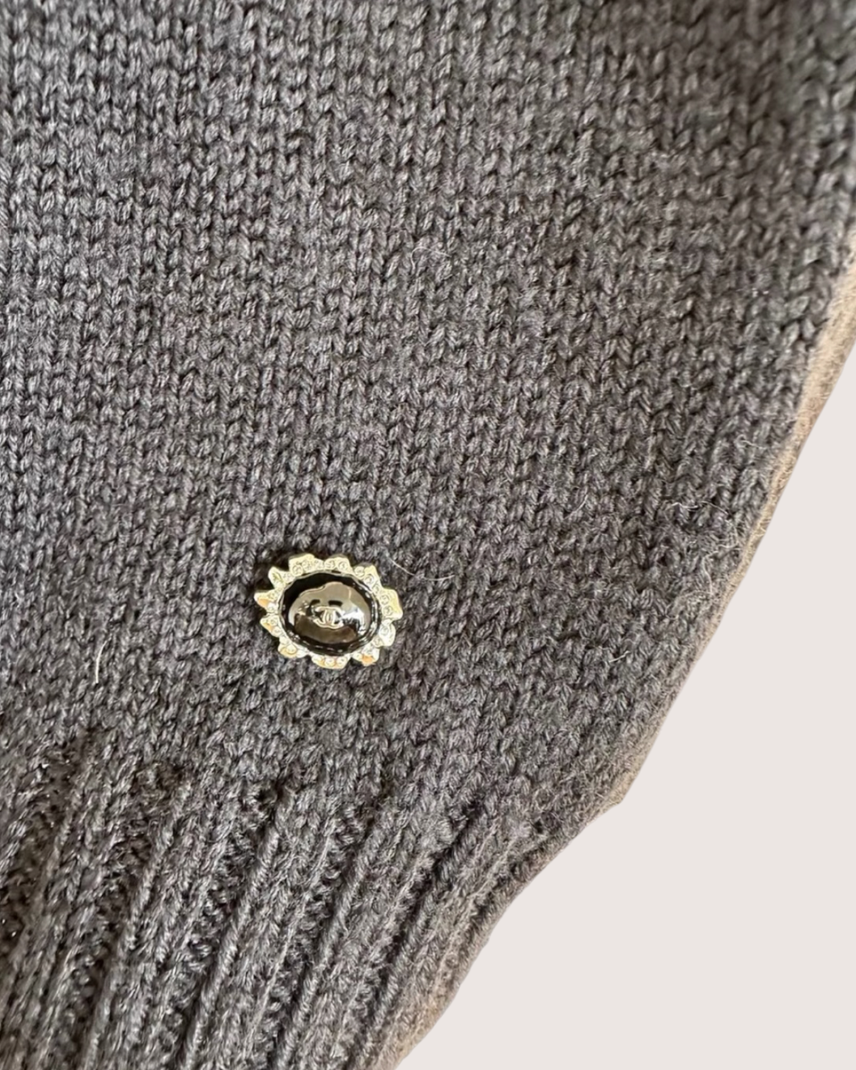 Chanel 25K Bow Wool Sweater