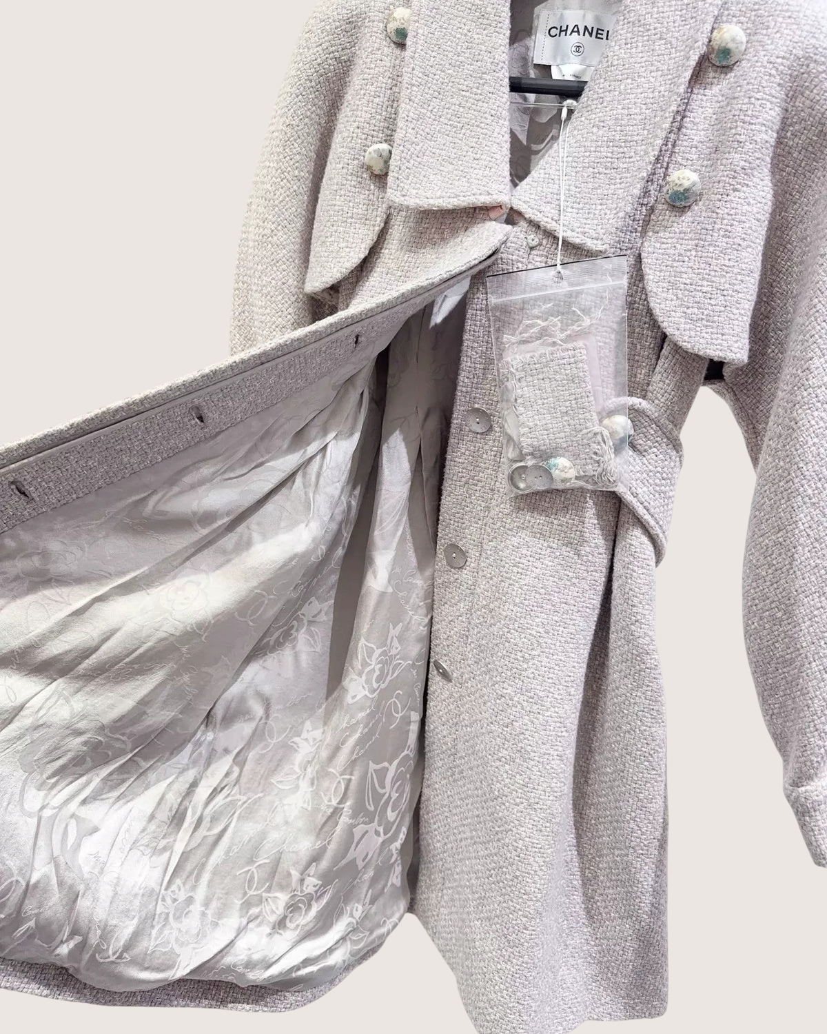 Chanel 16C Tweed Coat Grey, Beige/Ecru FR 36