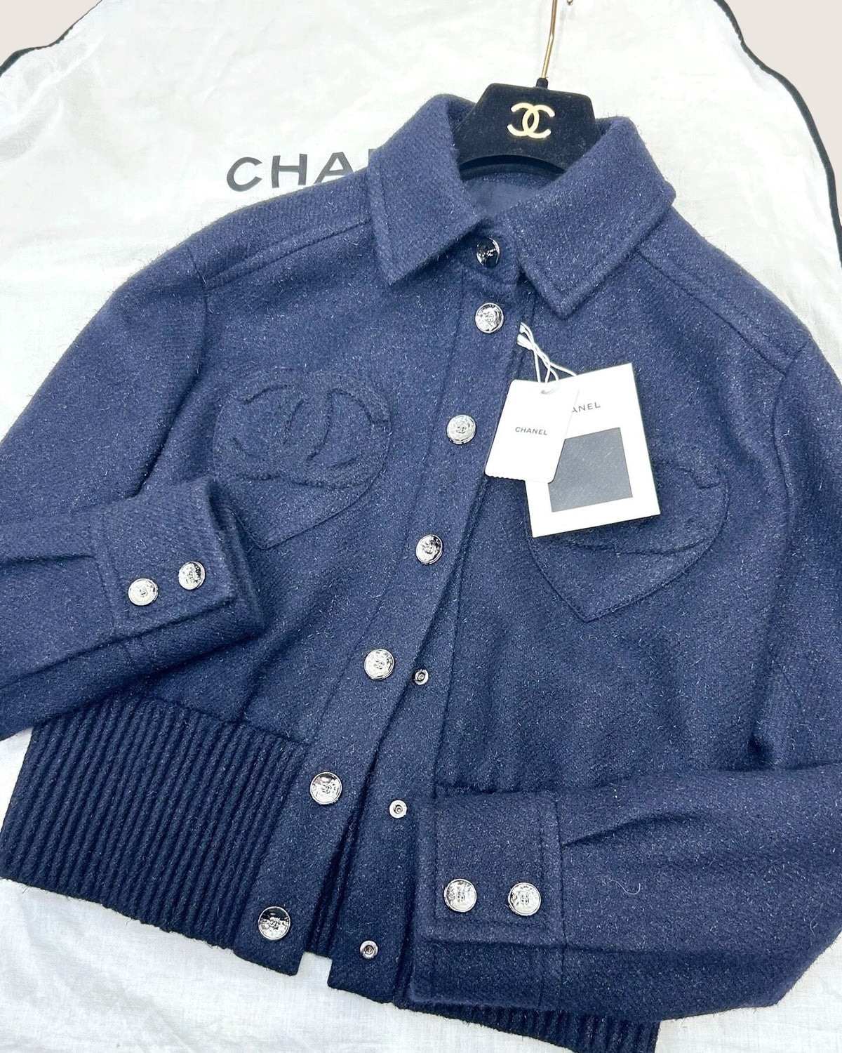 Chanel 25B Wool CC Heart-Pocket Jacket Navy FR 34