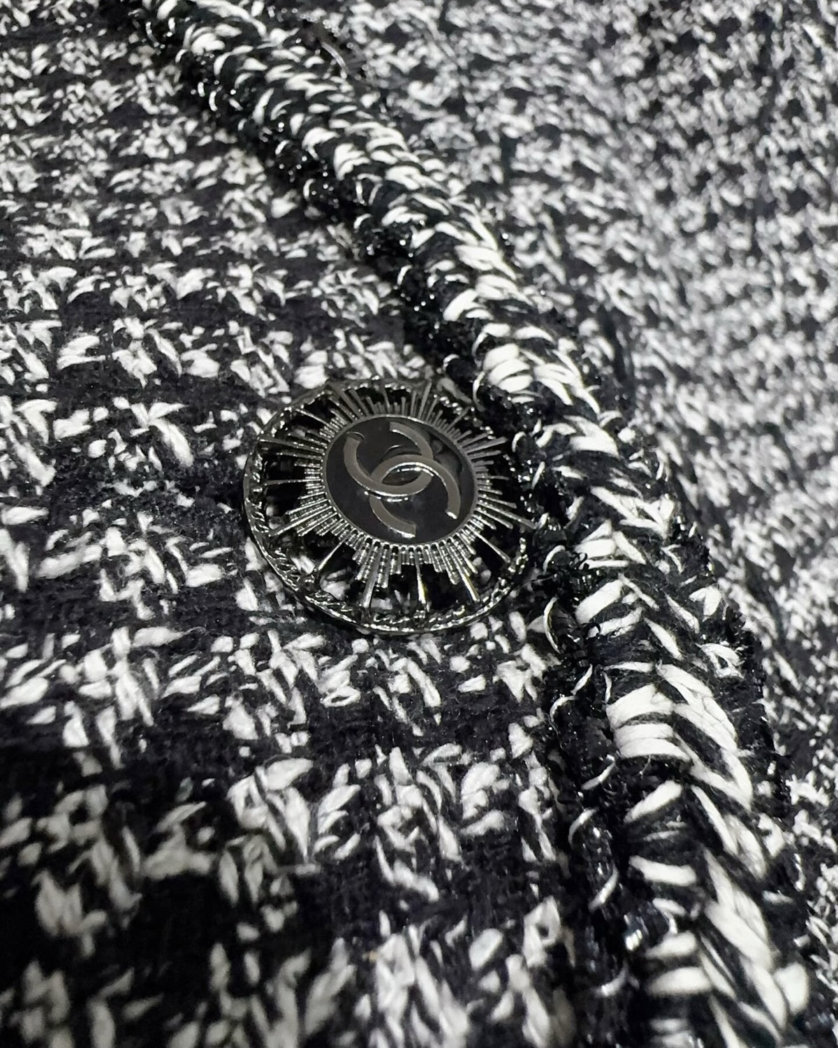 Chanel Tweed Jacket Black, White FR 34