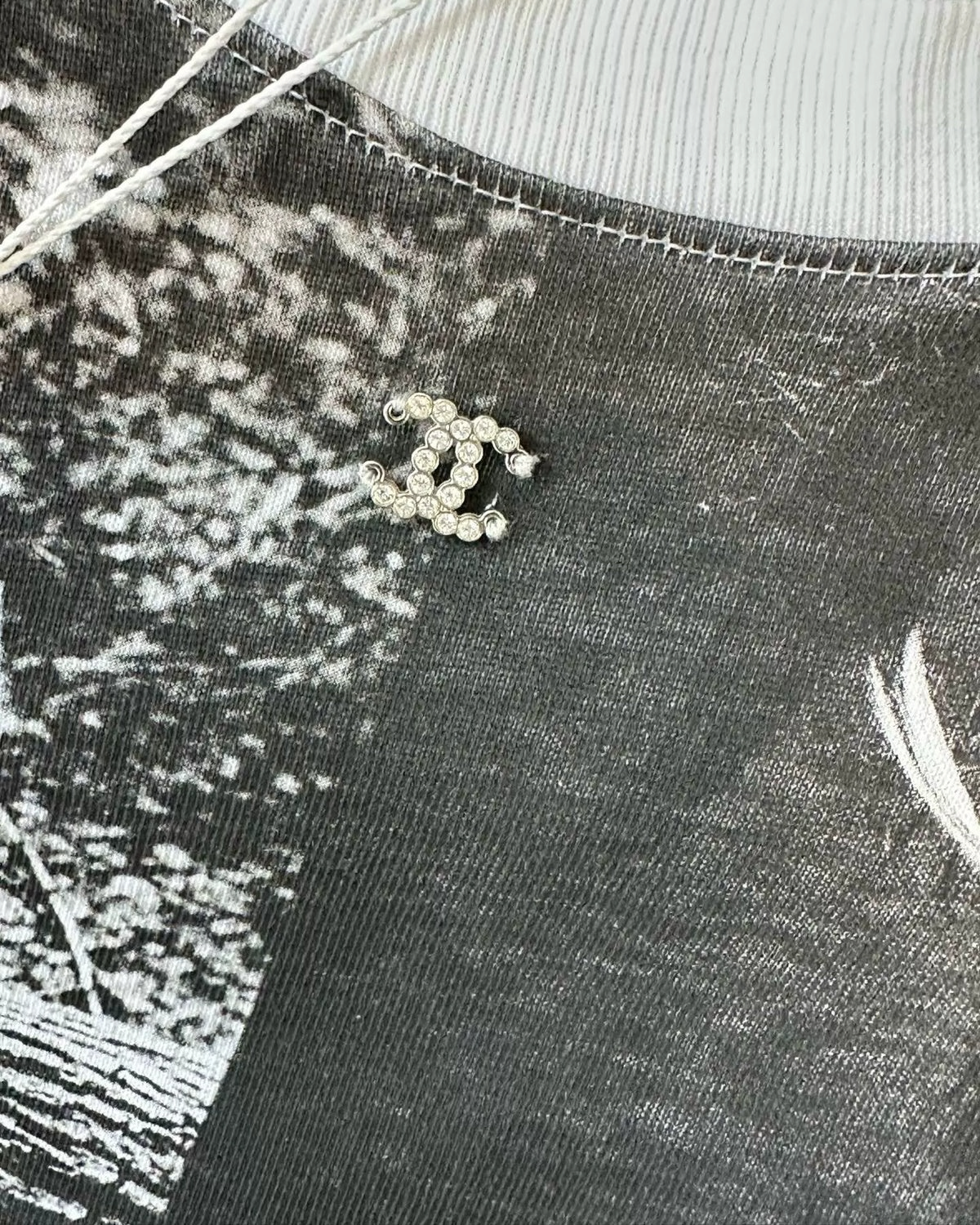 Chanel 23S Photo-Print Long-Sleeve T-Shirt - Black, White, view 3
