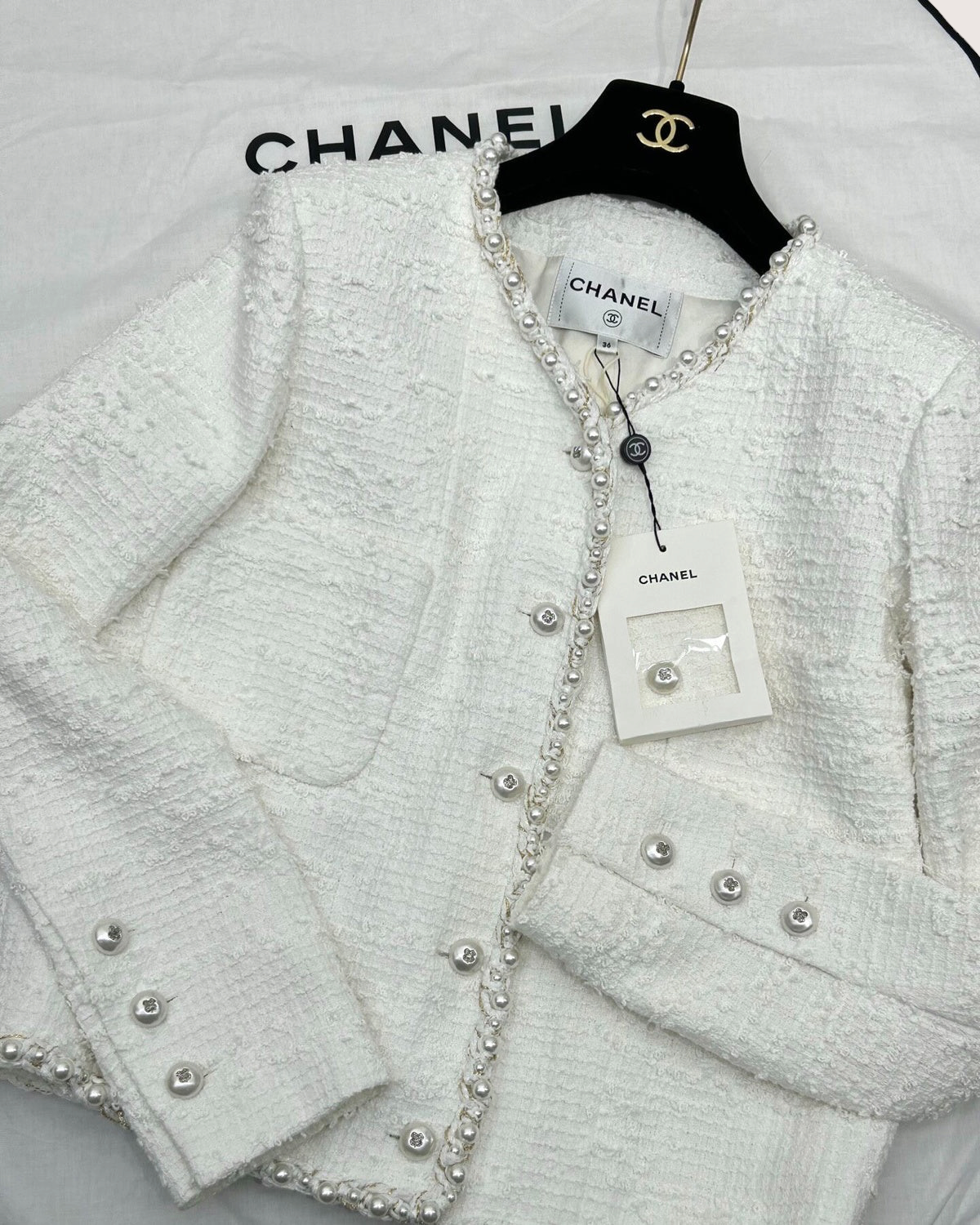 Chanel 25P Pearl Tweed Jacket White FR 36
