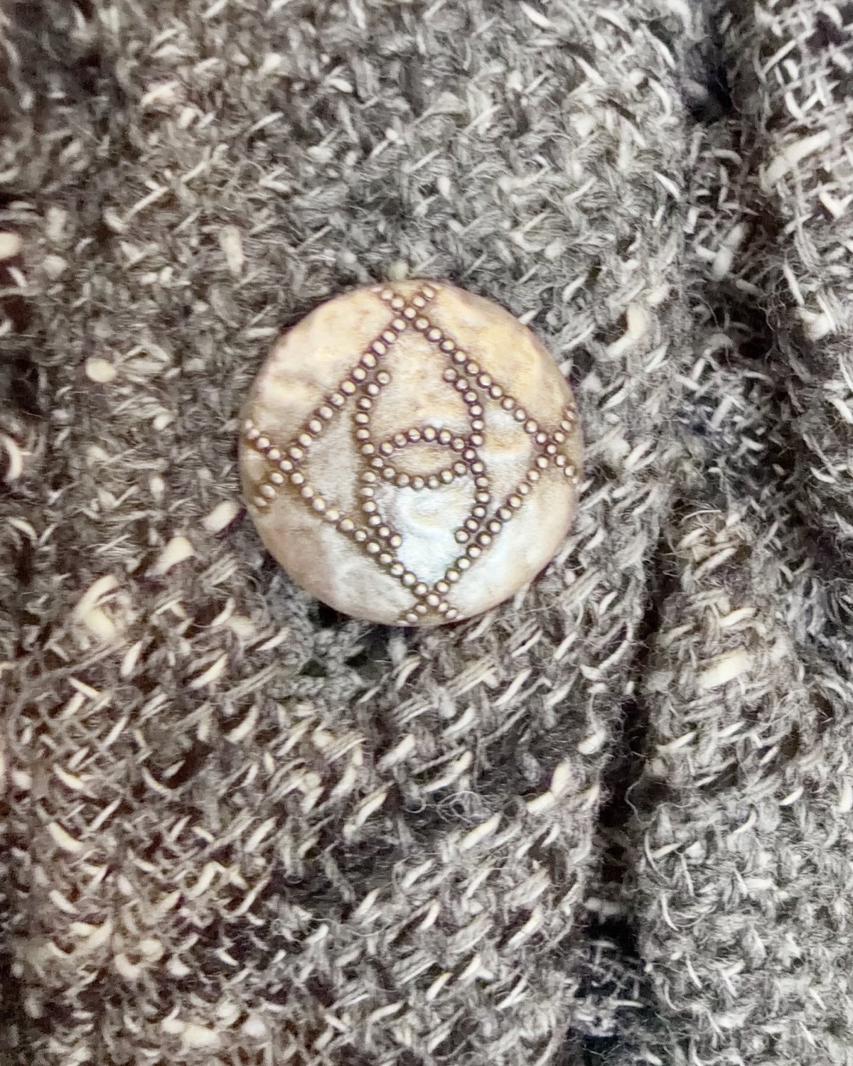 Chanel 19P Ruffled Tweed Jacket Grey, White FR 36