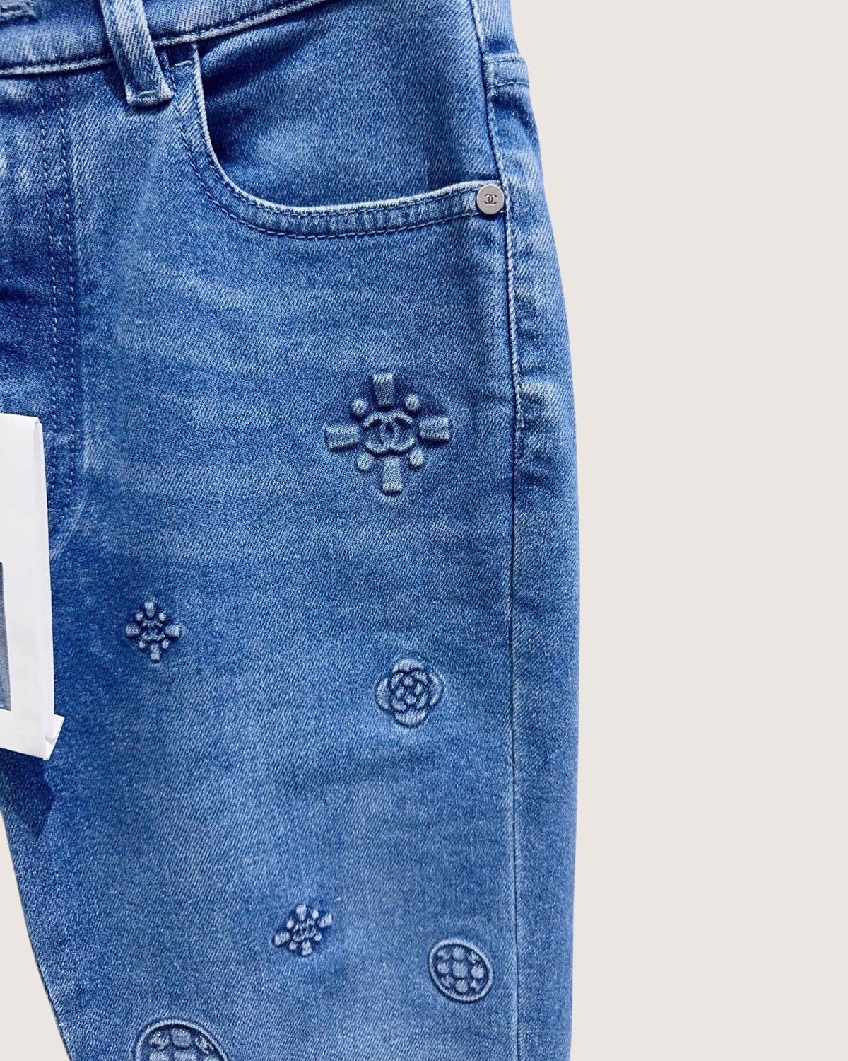 Chanel 21P CC Logo Skinny Denim Jeans Blue FR 36
