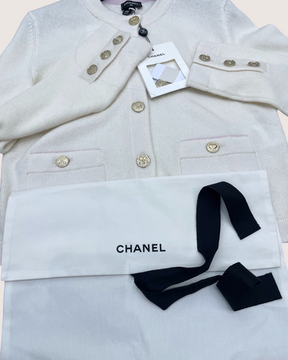 Chanel 25B Cashmere Embroidered Logo Cardigan Beige/Ecru, Gold FR 34