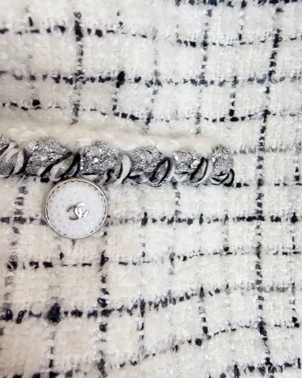 Chanel 21B Plaid Zip-Up Tweed Jacket