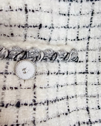 Chanel 21B Plaid Zip-Up Tweed Jacket