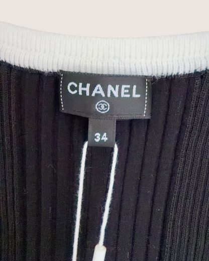 Chanel 25C Ribbed Contrast-Trim Top Black, White FR 34