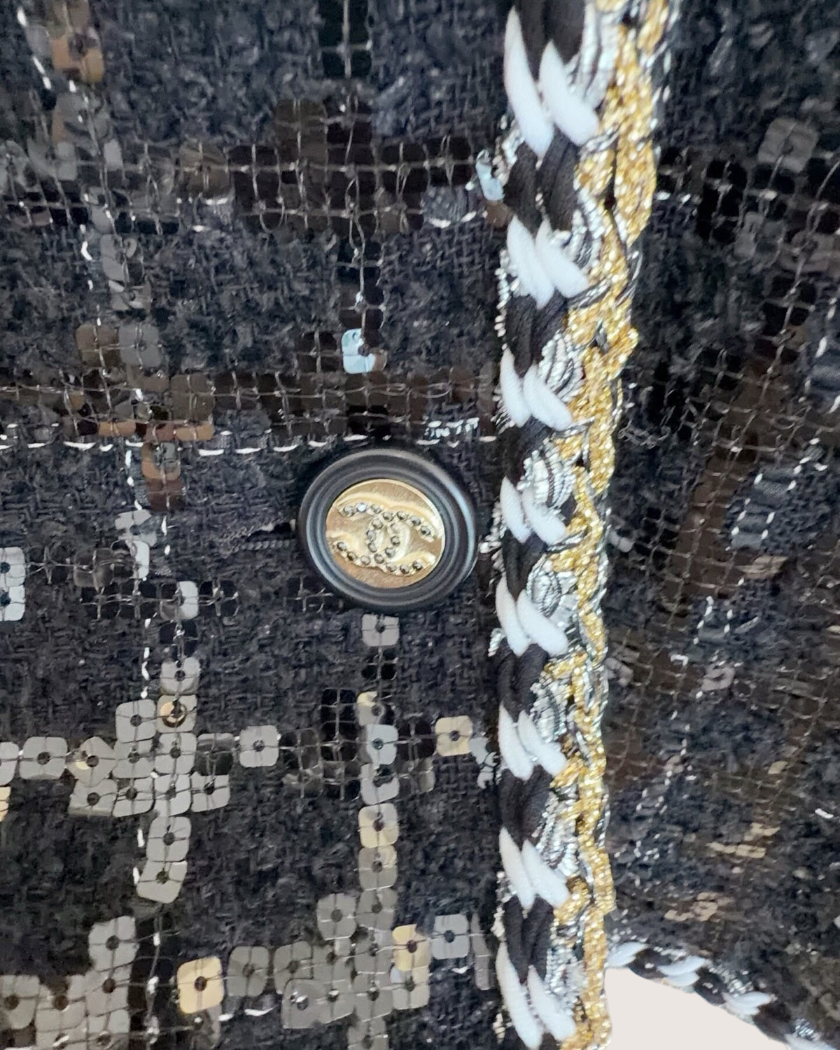 Chanel 21S Sequin Tweed Four-Pocket Jacket Black, Gold, Multicolor FR 40