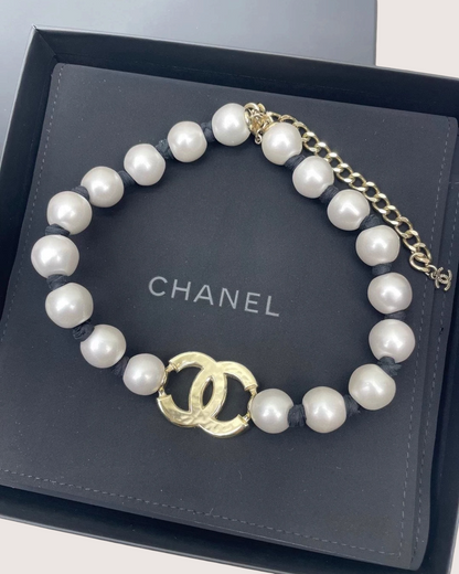 Chanel 25P CC Pearl Choker Necklace White ["One Size"]