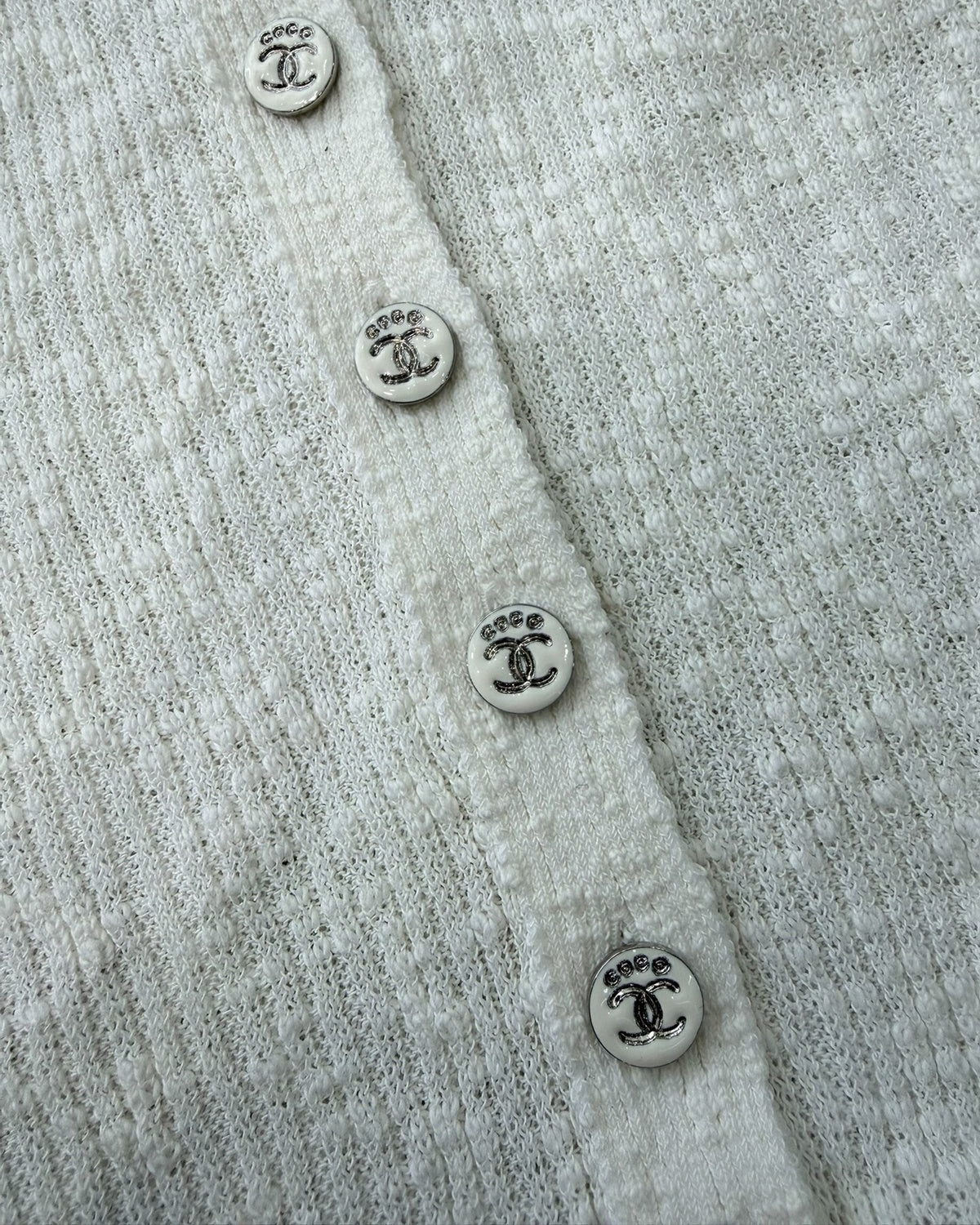 Chanel 25M Coco Beach Knit Short-Sleeve Crewneck Top White FR 36