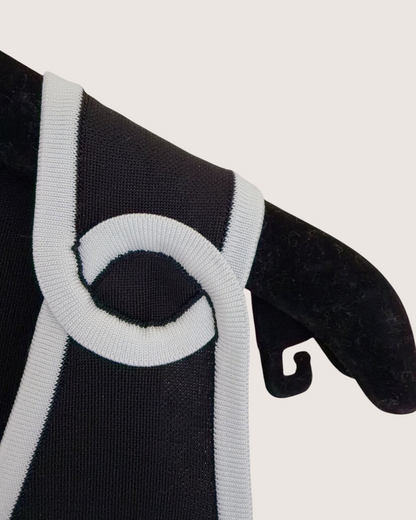Chanel 26S Contrast-Trim V-Neck Tank Top Black, White FR 36
