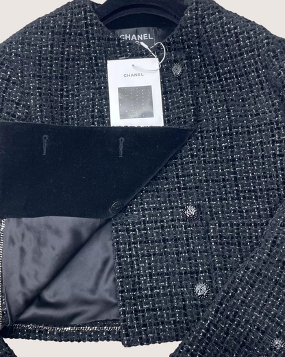 Chanel 22B Tweed Jacket Black FR 36