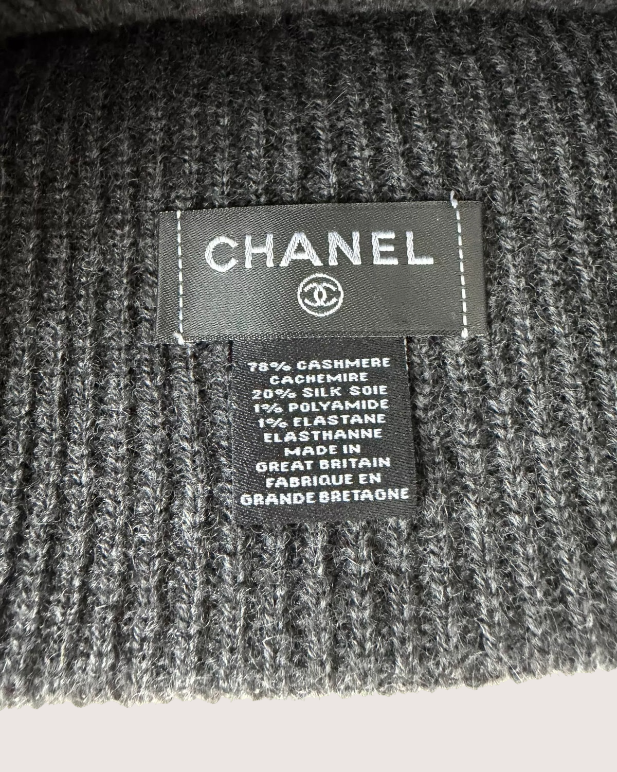 Chanel 25K Cashmere Logo Hat Grey One Size
