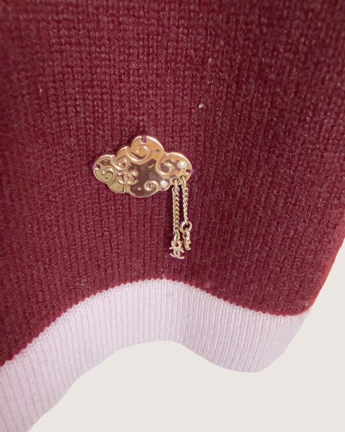 Chanel 25A Cashmere Two-Tone Cropped Top Burgundy, Pink FR 36