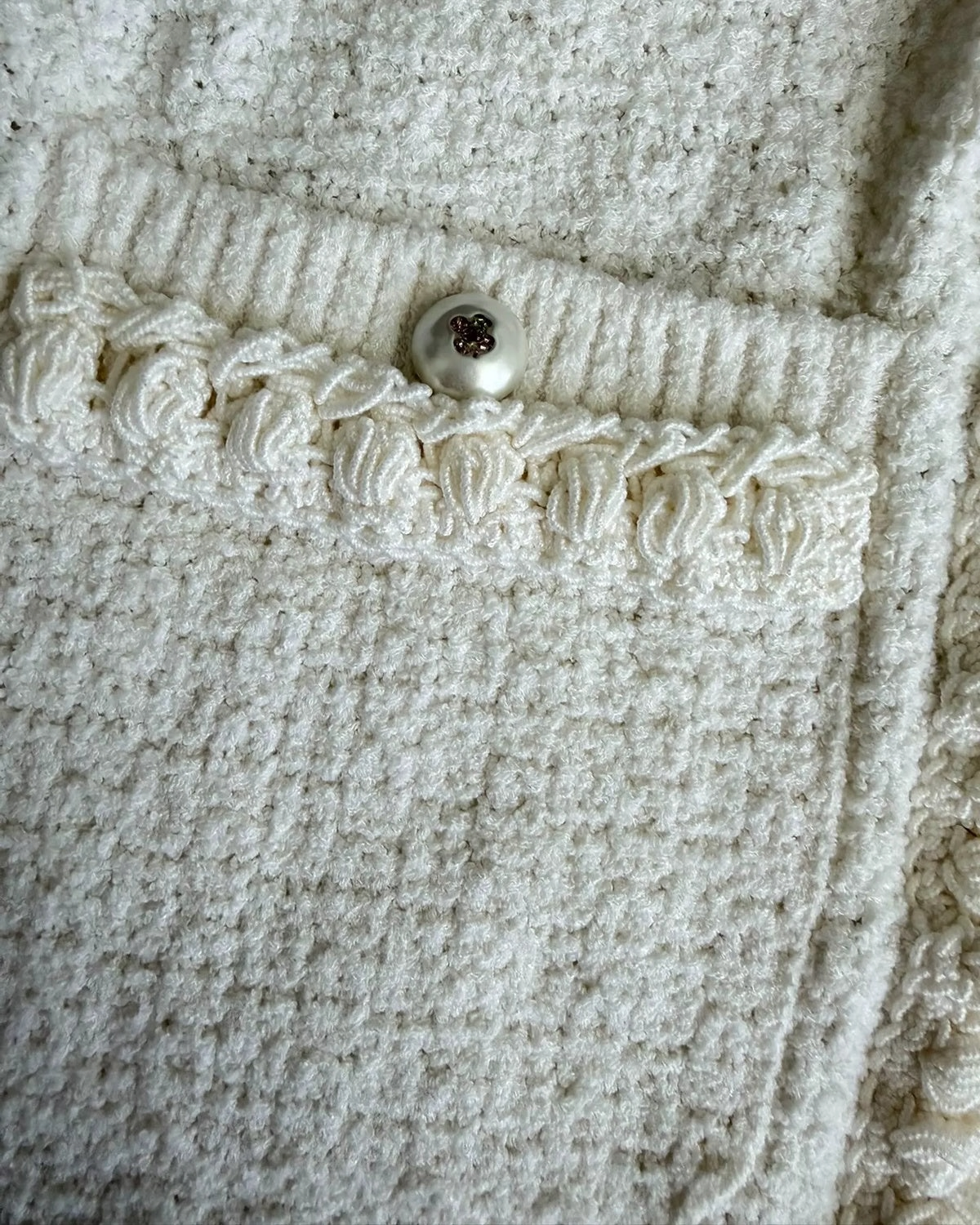 Chanel 25P Pearl-Trim Tweed Cardigan White FR 38