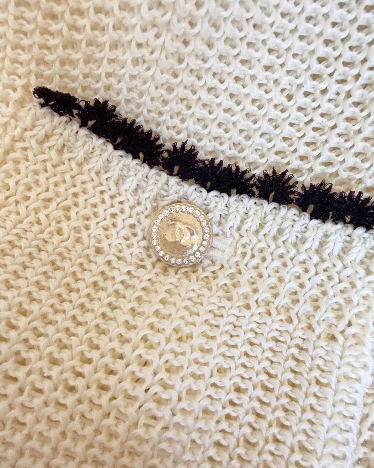 Chanel 26C Sailor-Collar Cardigan Beige/Ecru, Black FR 38