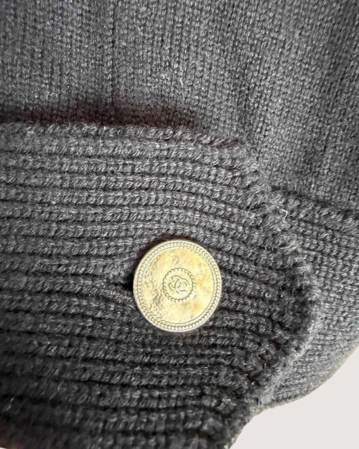 Chanel 25C Zipper Shoulders Cashmere Jacket