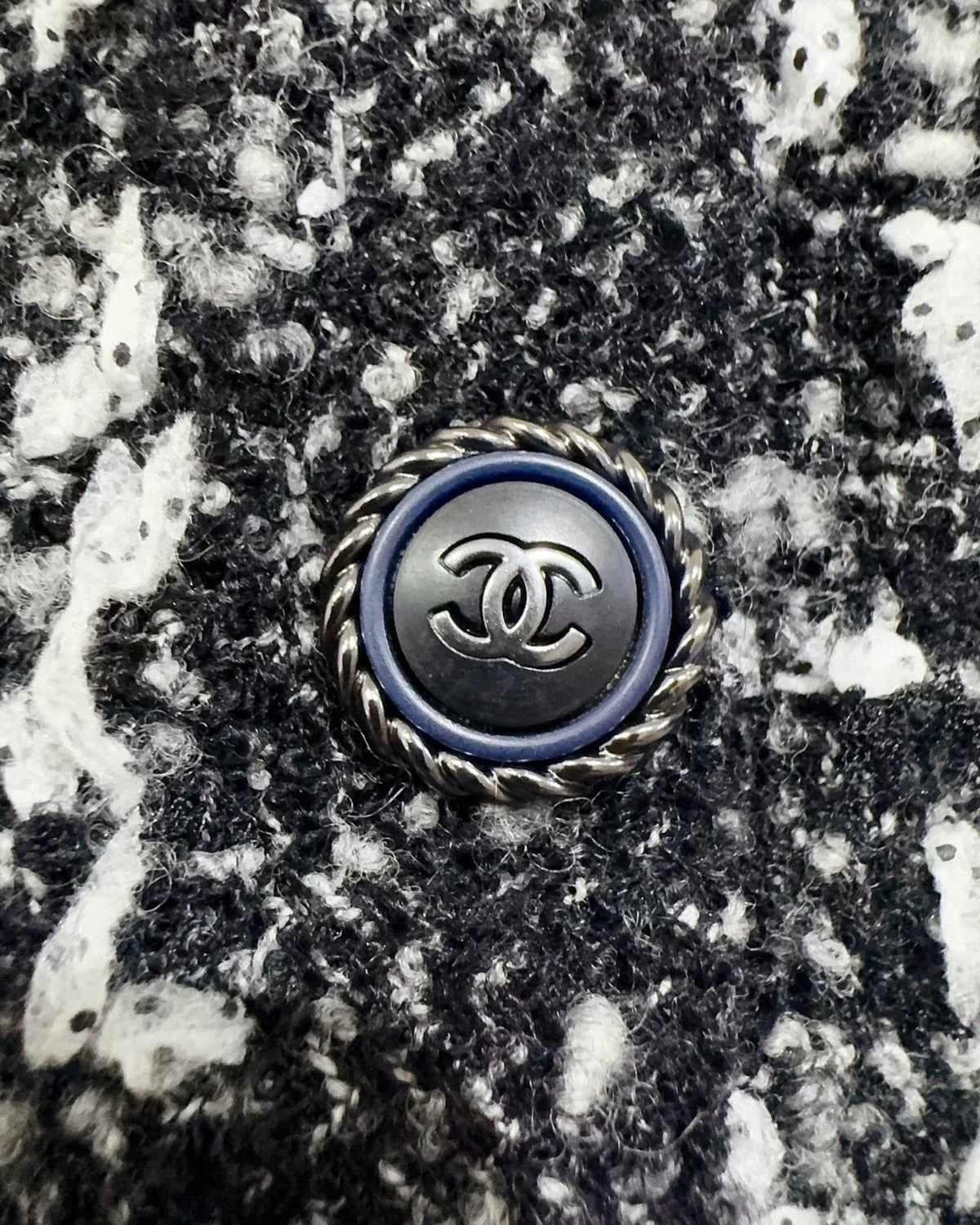 Chanel Tweed Jacket Black, White FR 36