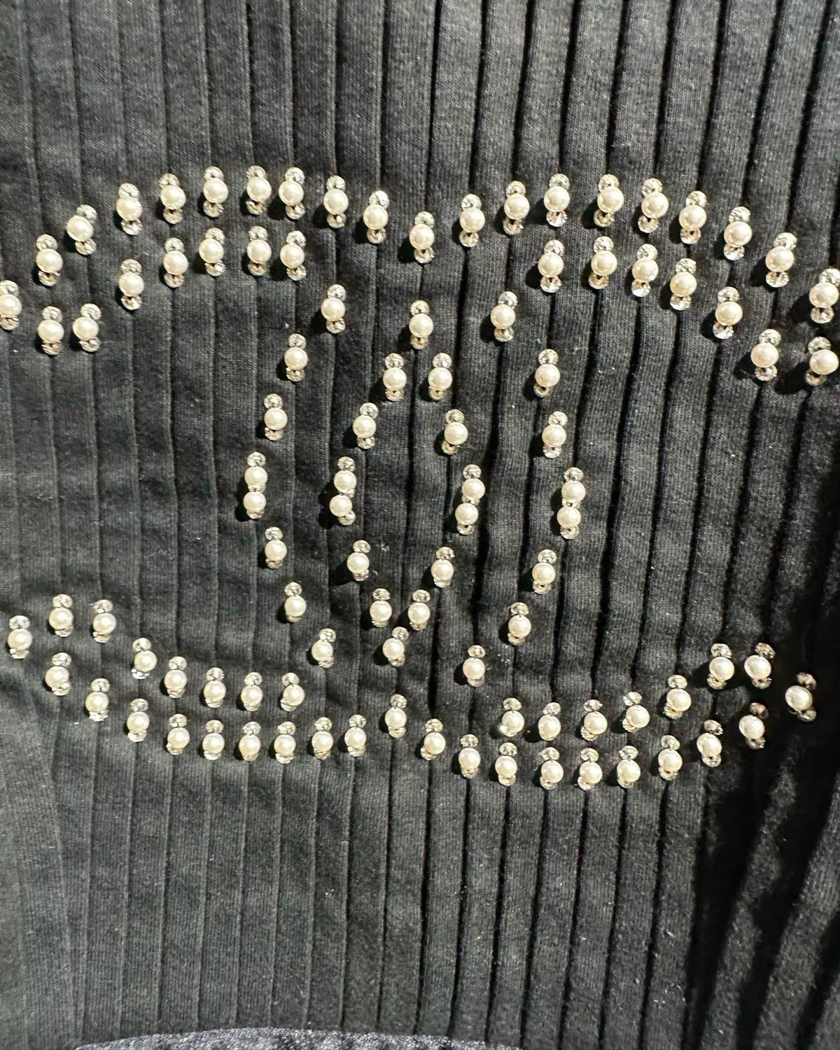 Chanel 22A CC Pearl Cropped Vest Black FR 34