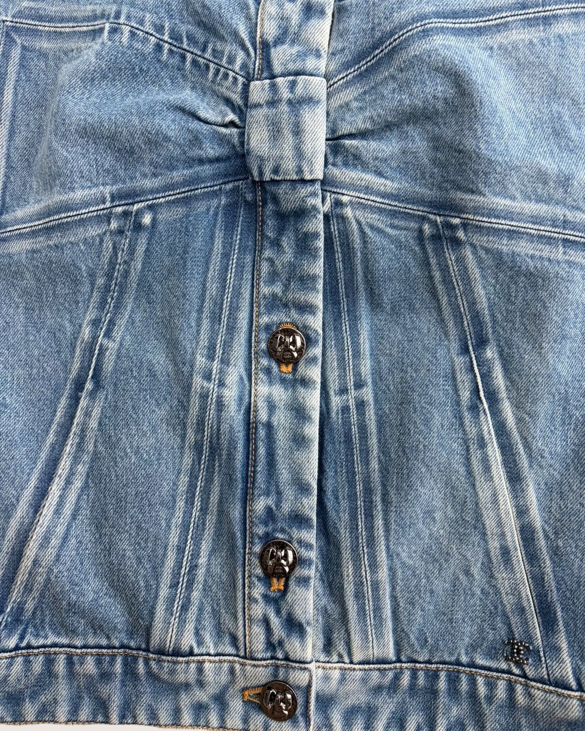 Chanel 25K Bow Denim Vest Blue FR 36