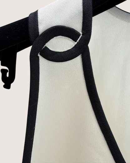 Chanel 26S Contrast-Trim Top White, Black FR 36