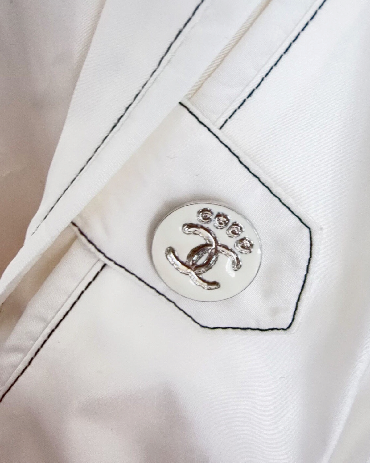 Chanel 25M Coco Beach Bow Zip-Up Jacket Beige/Ecru FR 36
