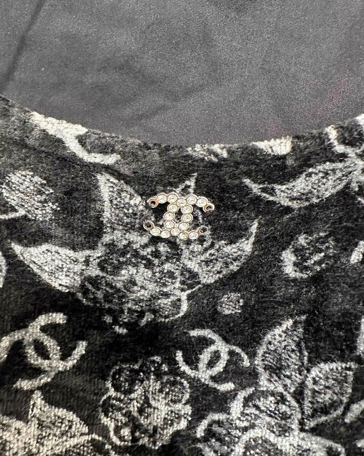 Chanel 24B CC & Camellia Monogram T-Shirt Top - view 3