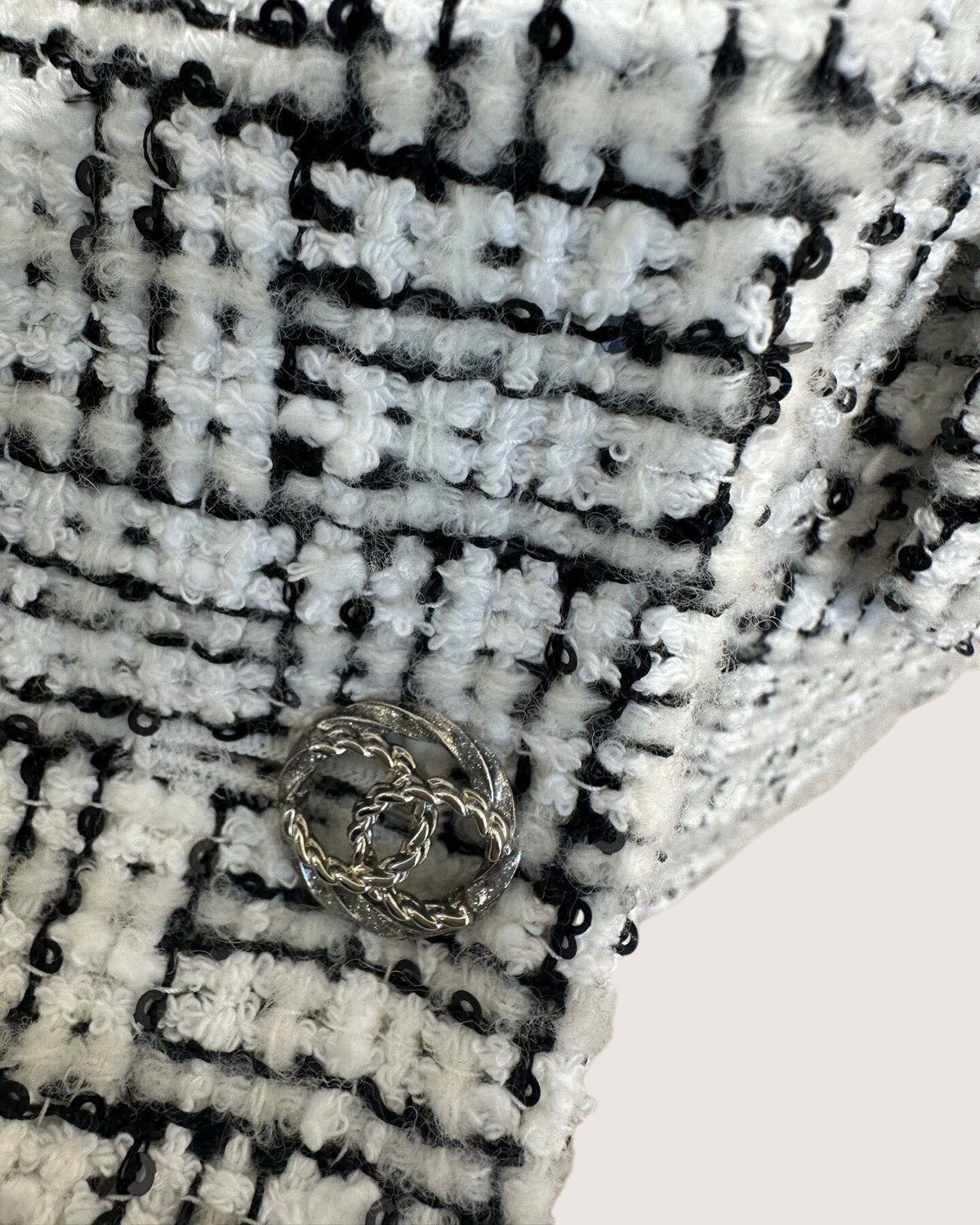 Chanel 23B Sequin Tweed Four-Pocket Jacket White, Black FR 38