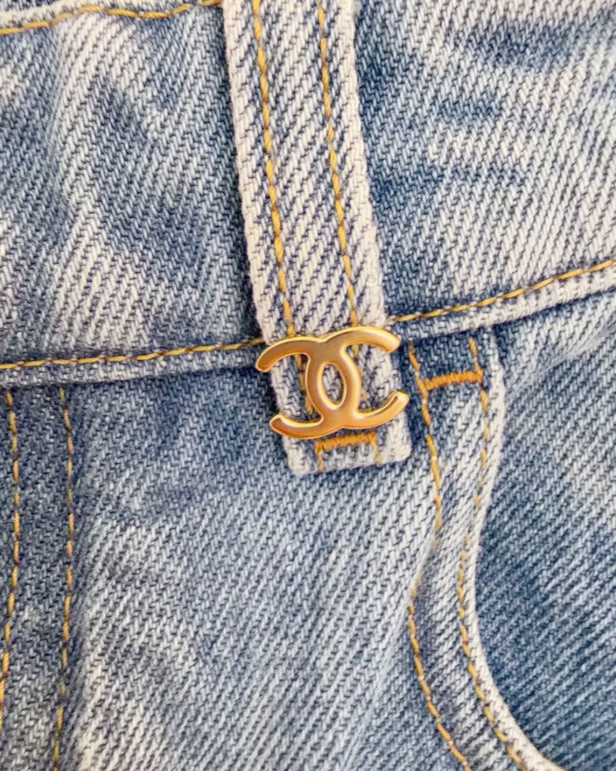 Chanel 26A Straight-Leg Denim Jeans Blue FR 36