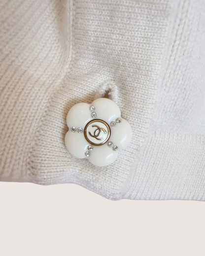 Chanel 23K Cashmere Camellia Vest Beige/Ecru FR 40