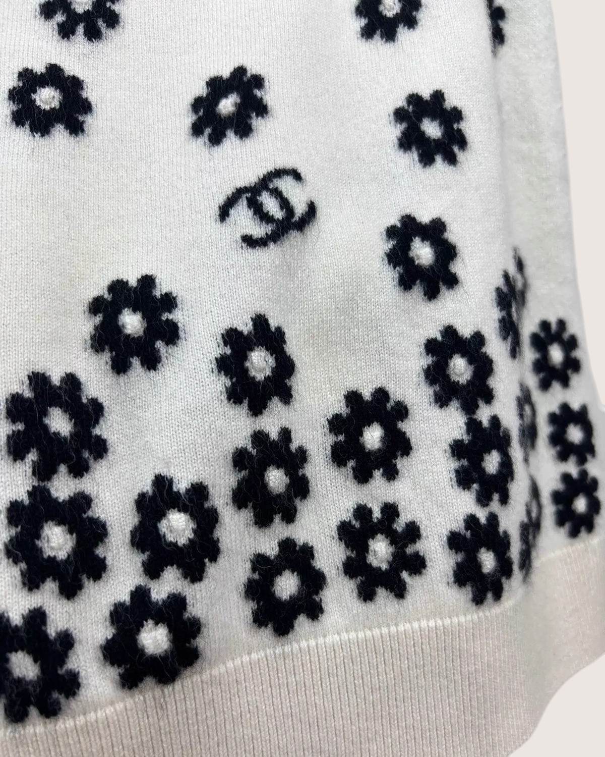 Chanel 22P Mini Skirt - view 3