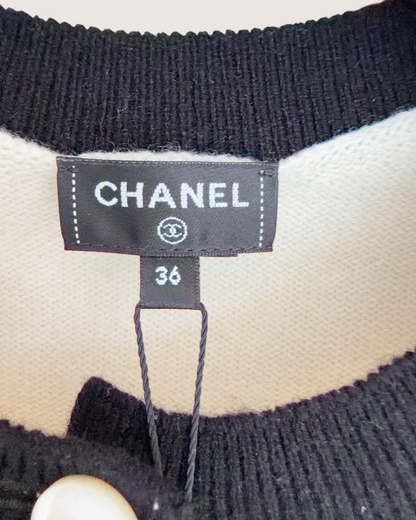 Chanel 25K Cashmere Bow-Trim Openwork Cardigan Beige/Ecru, Black FR 36