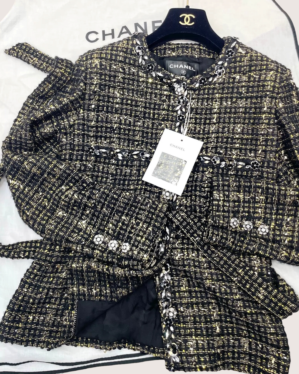 Chanel 25A Tweed Camellia Sequin Jacket Black, Gold FR 36
