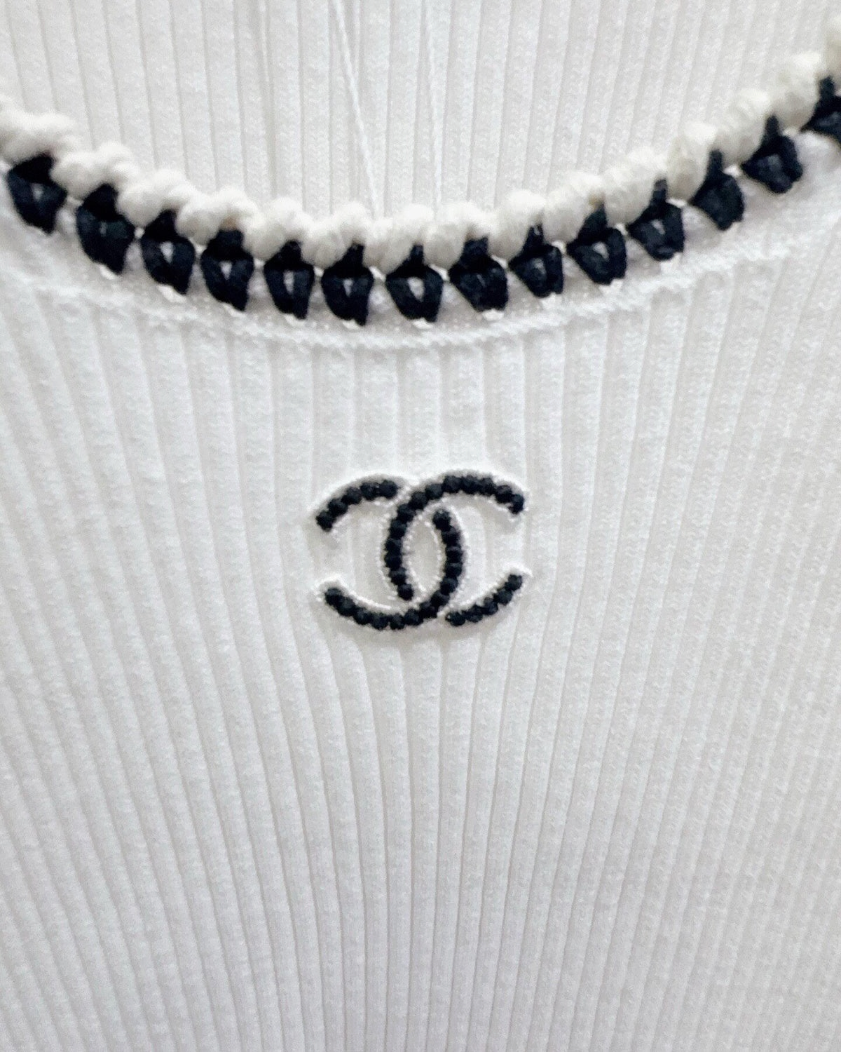 Chanel 22C CC Top White, Black FR 34